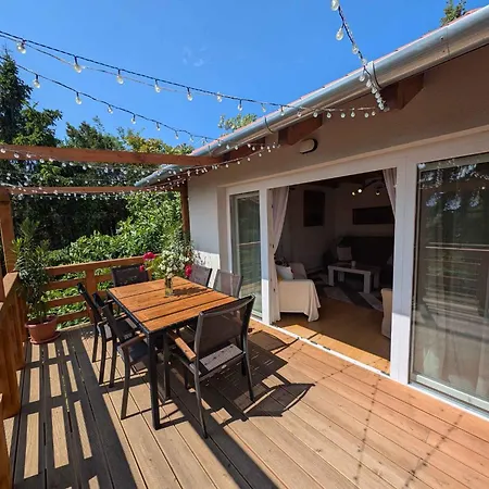 In - Velence-see 43968 *